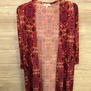 XS Lularoe Sarah geometric print